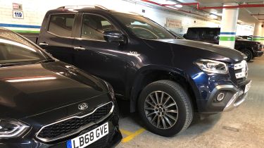 Mercedes X 350 d - car park
