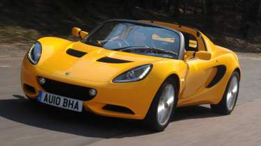 Lotus Elise - front tracking