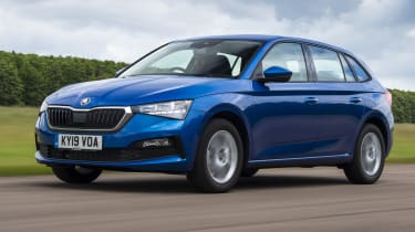 Skoda Scala front tracking