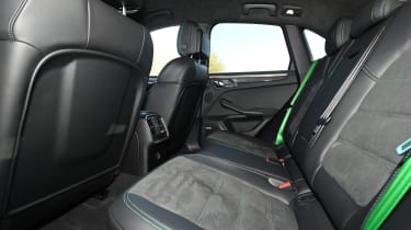 Porsche Macan - rear seats