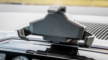 Volkswagen up! GTI - phone holder
