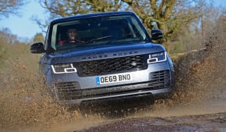 Range Rover P400 - splash