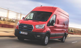 Ford E-Transit - front tracking