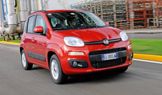 Fiat Panda TwinAir front tracking
