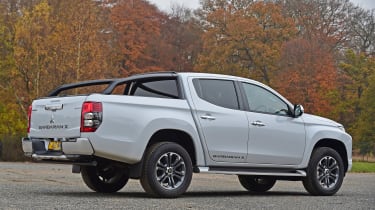 Mitsubishi L200 - rear static