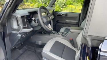 Ford Bronco - front seats