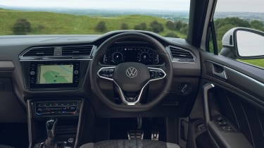 Volkswagen Tiguan eHybrid - interior