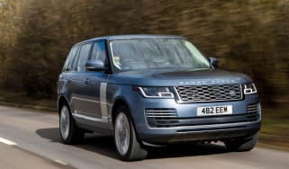 Range Rover 2018 front tracking