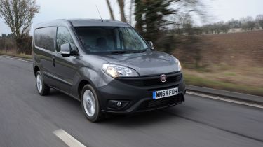 Fiat Doblo Cargo van 2015 - tracking