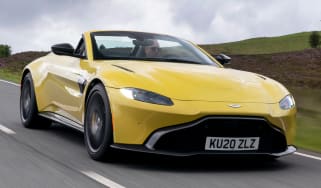 Aston Martin Vantage Roadster